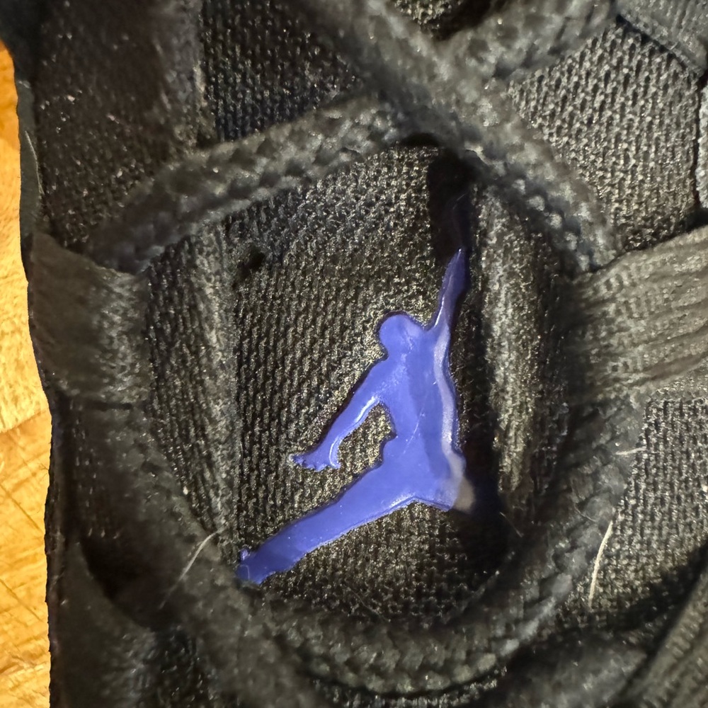 Nike Air Jordan 11’s “Blues” - Picture 6 of 6